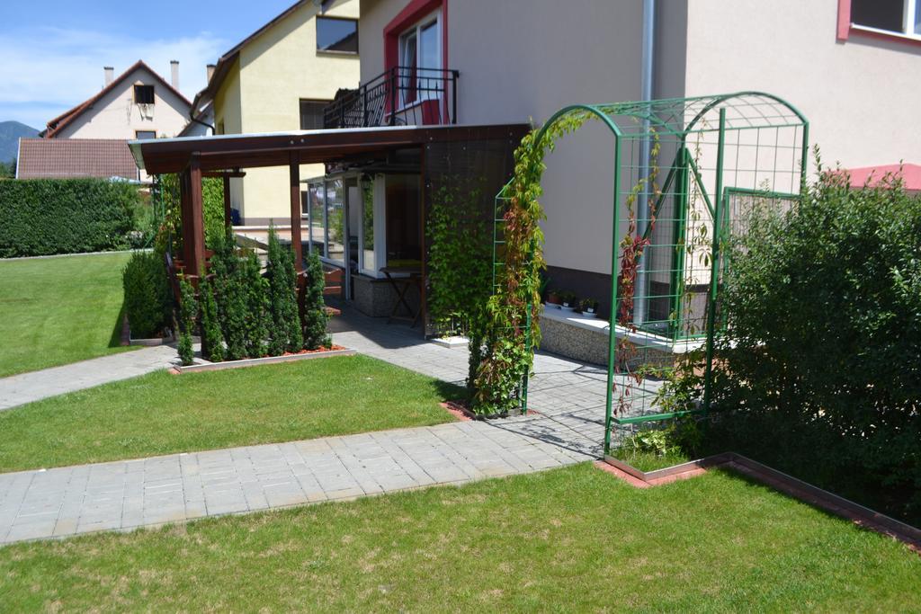 Penzion Abahouse Liptovský Mikuláš Екстериор снимка